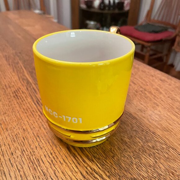 Star Trek Enterprise NCC-1701 Large Yellow Coffee Cup Mug by Core Home - Picture 4 of 7
